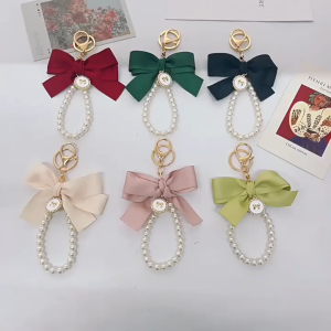 Beaded Bow Keychain - Sweet Ribbon Pearl Bowknot Keyring with Metal Buckle Fashion Bag Jewelry Gift
