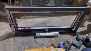 Bộ Mô tơ xích thẳng 24V hành trình 50cm dùng làm cửa sổ giếng trời tự động