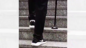 Gậy Trusty Cho Người Già Gấp Gọn. Gậy Người Già Gấp Gọn Trusty Cane Chống Trượt Có Đèn Pin - hỗ trợ di chuyển thuận tiện