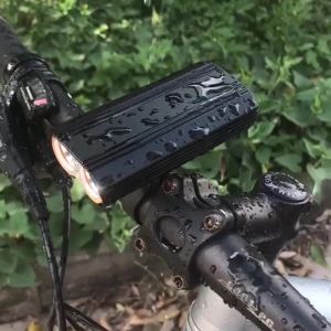 GIYO ไฟหน้าจักรยานสว่างสูง T6 x 2 LED 2400Lm Battery 18650 x 2 Aluminum alloy