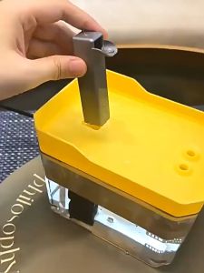 【KenCo】น้ำพุสัตว์เลี้ยง อัตโนมัติ น้ำพุแมวสัตว์เลี้ยงอัตโนมัติ เงียบมาก มาพร้อมตัวกรองน้ำ 1.5L น้ำพุแมว แบบใส