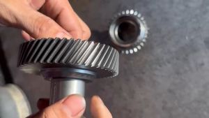 เฟืองเกียร์5 อีซุซุ มังกร ดราก้อนอาย 2.5 ดีแม็ก ดีแม็ค ไดเร็ค D-MAX TFR SLX เฟือง 25/47 ฟัน อัตราทดเดิม