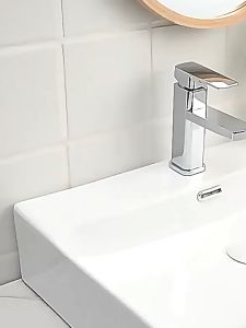 Holder Hairdryer Dinding Tidak Perlu Meninju Tempat Hairdryer Dinding Wall Mounted