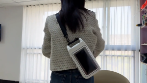 Túi chống nước 2 Lit hai trong một có lớp dùng màn hình cảm ứng điện thoại túi bơi túi đeo chéo