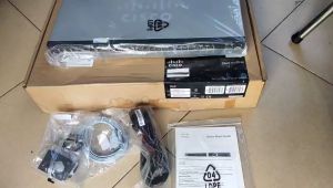 (Thanh lý tồn kho) Switch Cisco Smart Switch 48 10/100/1000 ports + 2 Gigabit RJ45/SFP SG220-50-K9-EU Chính Hãng mới 99%