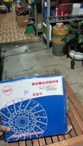 Lá côn (đĩa ly hợp) xe tải Thaco cửu long DAFC 35 tấn. Đường kính 275mm trong F180mm 10 rơ nia.