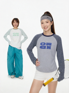 OWOX | Áo Thun Dài Tay Ôm Body Phong Cách Thời Trang Màu Sọc Đơn Giản Logo Cổ Điển Cho Nữ