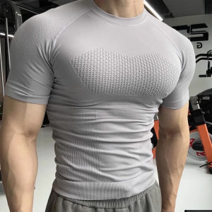 เสื้อยืดแขนสั้นทรงสลิมฟิตแห้งเร็วสำหรับผู้ชาย ทรงหลวม ทรงพอดีตัว สำหรับการวิ่ง การปั่นจักรยาน และการออกกำลังกาย ดีไซน์ลำลอง