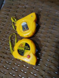 meteran tukang 10 meter  meteran besi rol 10m