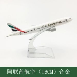 16CM Emirates Airways B777 Model Kit Máy Bay Hợp Kim Đúc Có Bánh Đáp Dành Cho Người Lớn Và Trẻ Em Đồ Chơi Giáo Dục