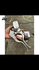 BRAKE MASTER BOX SILVER COPY 14MM UNIVERSAL VARIO150 BEAT DELUXE SCOOPY MIO VIXION