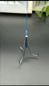 Heavy-Duty Lead-Weighted Barbed Treble Hook Razor Sharp Anchor Jig Head Hook Professional Fishing Snagging Hook for Large Fish