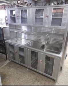 ตู้ครัวอลูมิเนียม 180 CM ทรงสูง / โครงอลูมิเนียม