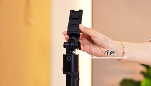 Follow Selfie Stick Gimbal Holder AI Tracking Smart Gesture Control Tripod for Vlogging Live Streaming AI smart selfie sticK No delay