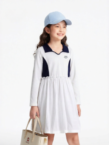 Annil | Đầm Dài Tay V-Cổ Thể Thao Ngọt Ngào