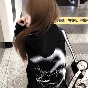 เสื้อสเวตเตอร์มีฮู้ดแบบหนาพิมพ์ลายเมฆฤดูใบไม้ร่วง/ฤดูหนาวสำหรับผู้หญิง เสื้อคลุมกันหนาวแบบสวมหัวแขนยาวคอตตอนผสมพิมพ์ลายเมฆ