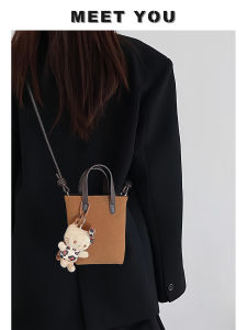 Retro Mini Handheld Water Bucket Bag Womens New 2025 High-End Suede Crossbody Mobile Phone Bag Casual Simple Style Magnetic Buckle