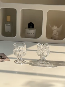 Portable Small Transparent Glass Cup Aesthetic Mini Exquisite Cocktail Glass Vintage Carved Wine Whisky Glass Drinking Cup Home or Bar Use