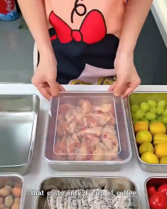 4PCS 304 Stainless Steel Box Kitchen Storage Box Fresh-keeping Box with Lid Household Refrigerator Fruit Containers Lunch Box BBQ Food Trays for Picnic