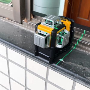 🎁【แถมแบต 2 ก้อน】DEWALT DW089LG เลเซอร์ 3D สีเขียว 12V ปรับระดับอัตโนมัติ แม่นยำ ครอบคลุมรอบทิศ ใช้ได้ใน/นอกอาคาร IP65 กันน้ำฝุ่น พร้อมขาตั้ง+กล่อง