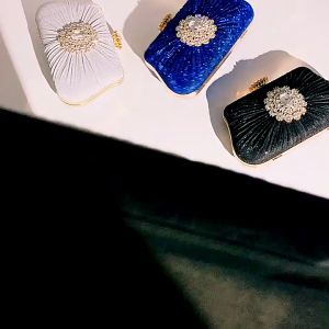 Cốp lua đính đá đeo chéo xách tay đi chơi đi tiệc siêu sang 1579