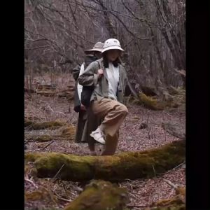 โต๊ะแคมป์ปิ้ง Folding Table กลางแจ้ง ในร่ม สำหรับการปิดการผู้ใช้งานที่ยาวนาน กลางแจ้ง ในร่ม แคมป์ปิ้งปิกนิก