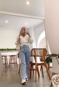 Celana Panjang Highwaist Kulot Jeans Wanita J23 Double Button 2 Kancing - Celana Kulot Silang Premium