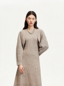 Vero Moda | Áo Sweater Ngắn Tay Đỏng Dở Hoa Thu