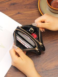 Retro Double Zipper Soft Cowhide Leather Coin Purse Womens Handbag Oil Waxed Leather Bifold Wallet Trendy Youth Fashion