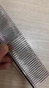 Lược chải lông cho Chó Mèo bằng inox chắc chắn nhiều size (mẫu mới) - Love Pets Shop