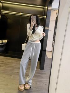 High Waist Loose Wide Leg Casual Pants Fashionable Sporty Trousers Leathercat Straight Leg Pants for Women Fall Season Online Exclusive