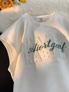 เสื้อยืดแขนสั้นหลวมๆ สไตล์อเมริกันสำหรับผู้ชายในช่วงฤดูร้อน เสื้อเชิ้ตคอกลมพิมพ์ลายตัวอักษรแบบลำลอง เสื้อผ้าทำงาน