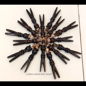 Cagak/pion joran timbang bahan kayu berserat pilihan