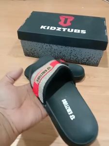 KIDZTUBS Sandal Anak Laki Laki Karet Slip On Selop Slide Jepit Karakter Hitam 6 10 Tahun Kaki Fashion