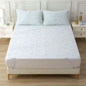 1Pc Cooling Waterproof Bamboo Fiber Mattress Cover with Elastic Band Breathable Mattress Pad for Single or Double Bed