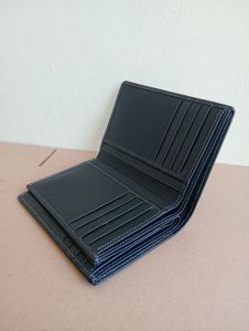 Dompet ukuran 3/4 model 3 dimensi kulit murah berkualitas jahitan rapih dan elegan kuat awet dan tahan lama hasil umkm kota garut