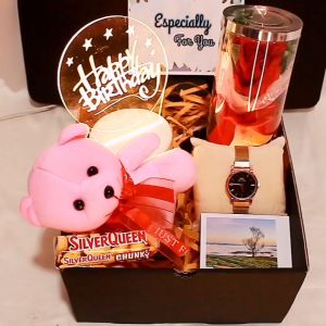 Kado Hadiah Romantis Ulang Tahun Cewek – Gift Box & Hampers Eksklusif Spesial untuk Orang Tersayang – Kado Romantis Ulang Tahun & Anniversary – Hadiah Ulang Tahun Wisuda Anniversary Pasangan Teman Sahabat Rekan dan Kolega Hadiah Mewah Murah