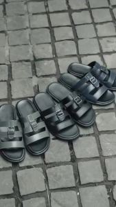 Dép LEMANS quai ngang Caged Style Coded da bò LS08 - Đế cao su có mùi thơm thiết kế quai da 3 lớp trẻ trungBH 06T