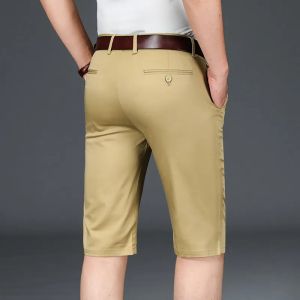 Mens Casual Single Button Waist Cuffed Hem Suit Shorts Belt Loops Back Pocket Wrinkle Free Short Trousers For Male Daily Outfit
