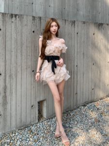 CHANGTONG | Off-shoulder Waist-defining Dress