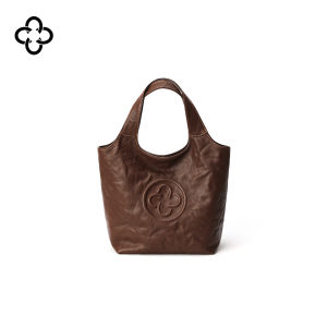 Retro Niche Vegetable Tanned Leather Tote Bag