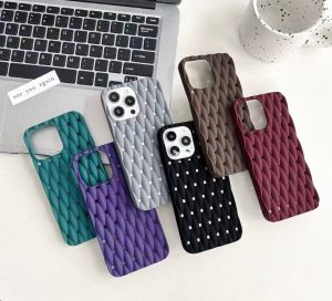 【Hàng tồn kho đã sẵn sàng】🚚Miễn phí vận chuyển + COD🚚Tản nhiệt thoáng khí mềm silicon trường hợp đối với iPhone 15 Pro Max 14 13 12 11 XR XS x 7 8 cộng với lưới làm mát chống sốc Bìa