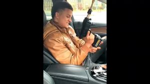 Portable Pressure Washer Wireless Car Washer High Power 1999VF Lithium Battery Gun Rechargeable