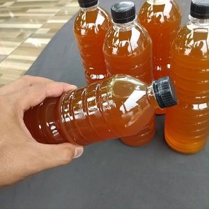 LEM KUNING 2 LITER / 2 KG UNTUK KARPET PEREDAM SUARA RUMPUT SINTETIS HPL SPON BUSA KARET KULIT SEJENIS AIBON EHABOND WALLPAPER DINDING