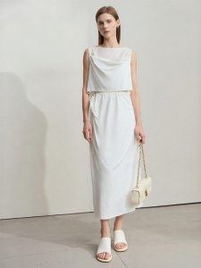 AMII | Minimalist Luxury Silk Romabric One-shoulder Sleeveless Slightly Elastic Slim Fit Long Dress