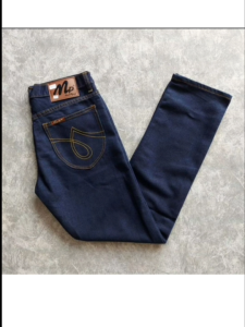 กางเกงยีนส์ชาย ทรงขากระบอก เป้าแบบซิบ และ แบบกระดุม ผ้าไม่ยืด มีไซส์ 28-44 ขายดี