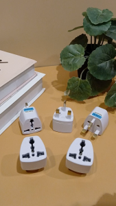 3 Pin Conversion Plug Universal Travel Adapter British UK Socket Plug