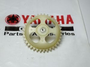 gigi pompa oli Yamaha n max nmax 155 ORI kode 2DP