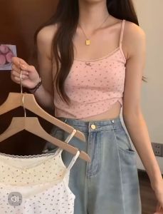 9968 SBT เสื้อสายเดี่ยวตัวจิ๋วแต่งลายดอกไม้ตะมุตะมิ เนื้อผ้าสัมผัสดีแต่งลูกไม้คอเสื้อมี 3 สี 4 ขนาดให้เลือกส่งจากไทย