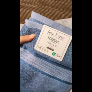 Jean Perry EcoSilk® Ultra Soft Bath Towel - 30" x 60" Soft & Highly Absorbent Quick-Dry Premium Bathroom Towel